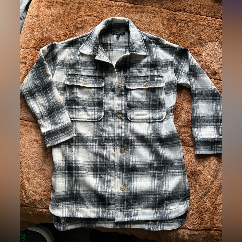 Banana Republic Black, Tan and Cream  Plaid Shirt XS